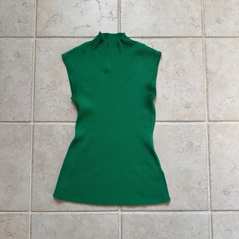 Kelly Green Ribbed Knit Mock Neck Sleeveless Sweater Tank Top